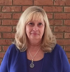 living-news-elaine irvin