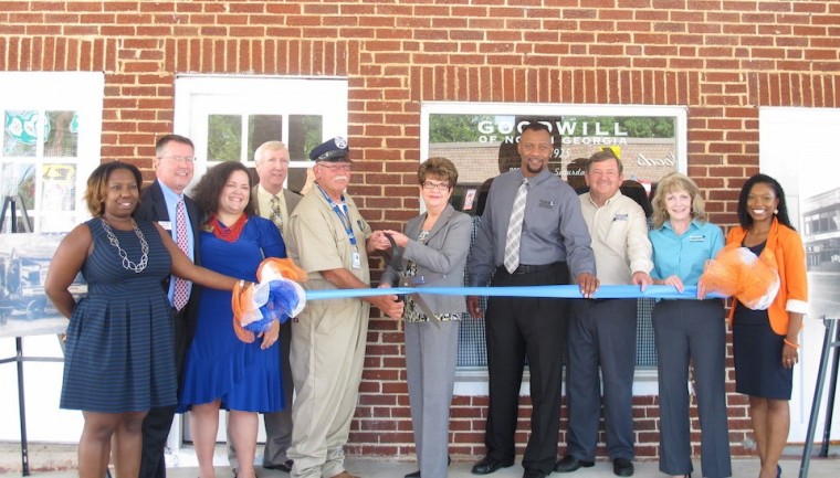 news-goodwill opens in clarksville