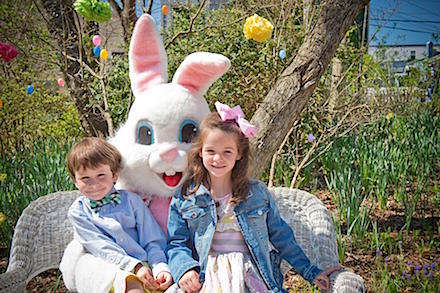 Stapleton Clarkesville Easter Bunny at Mauldin House