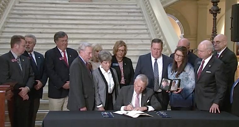 opioid legislation signing