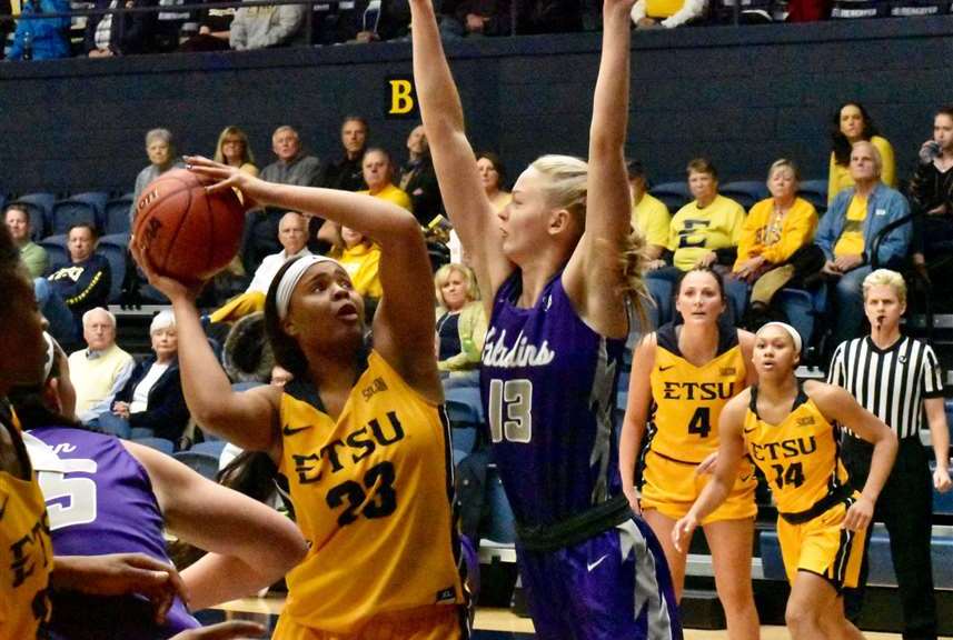 kaitlyn-duncan-2019-furman