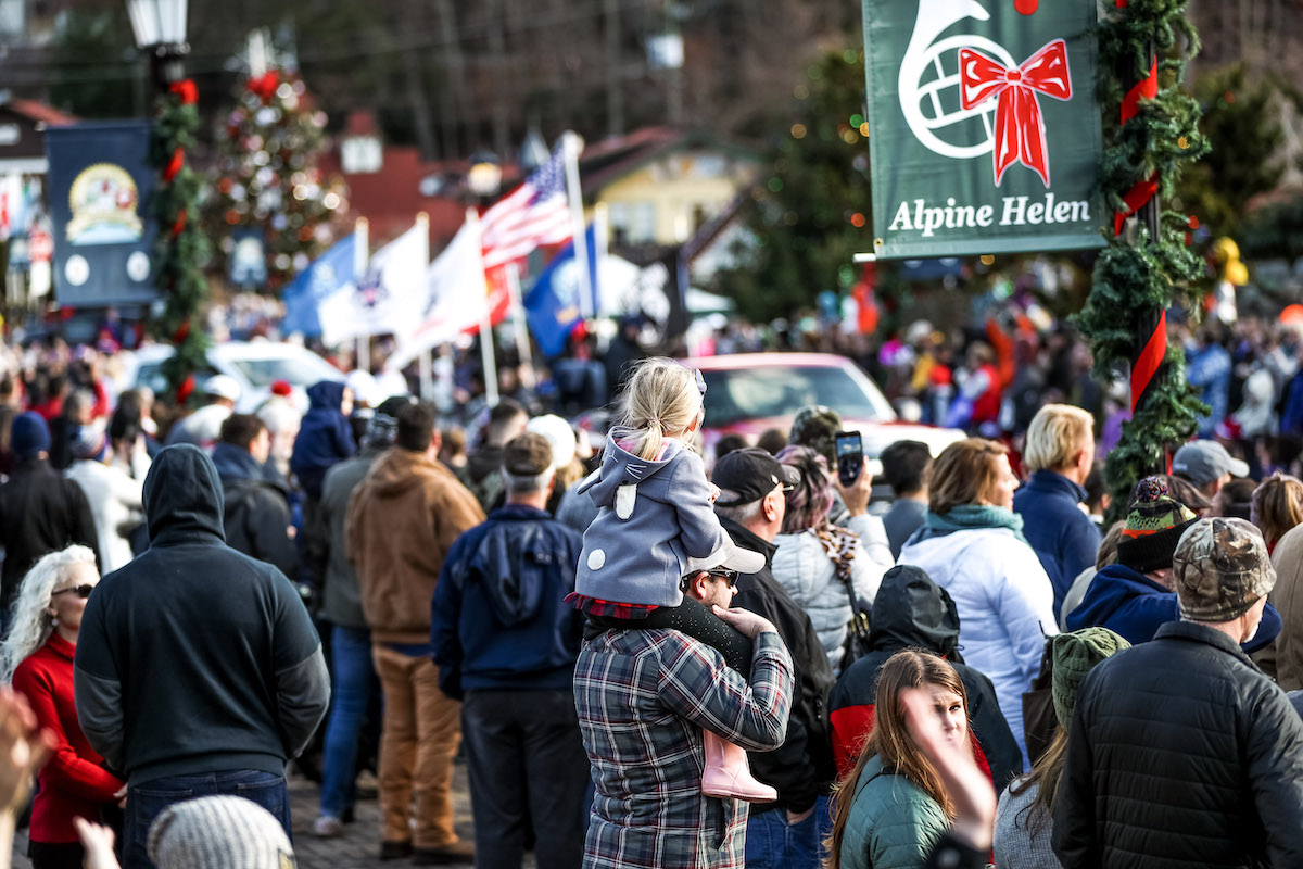 Helen Christmas Parade set for tomorrow night