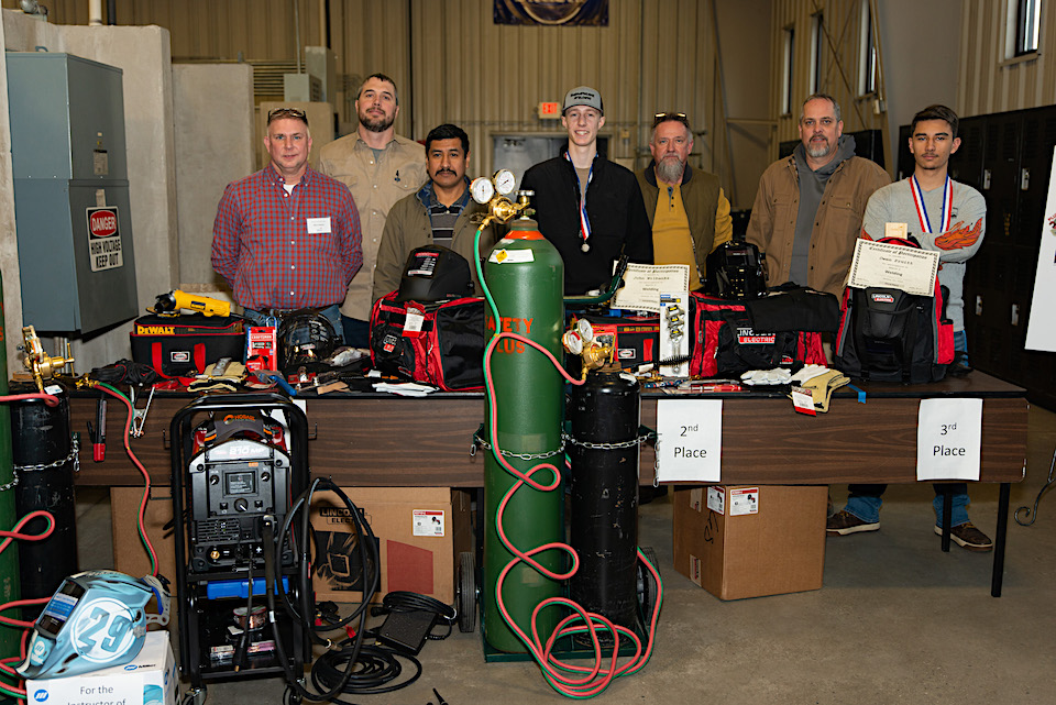 Skills Welding winners NR-2