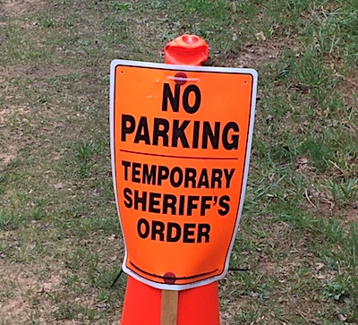 signs along Chambers Road in White County at Yonah Mountain trailhead