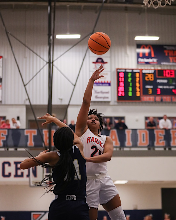 Lady Raiders 1st round state playoffs4