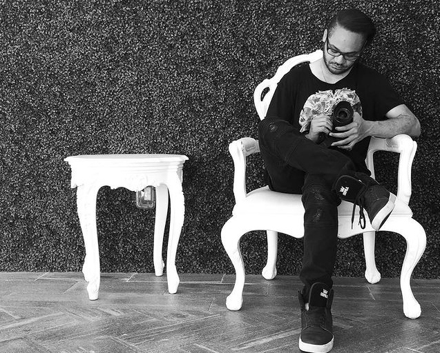 Sammie at a photo shoot (1)