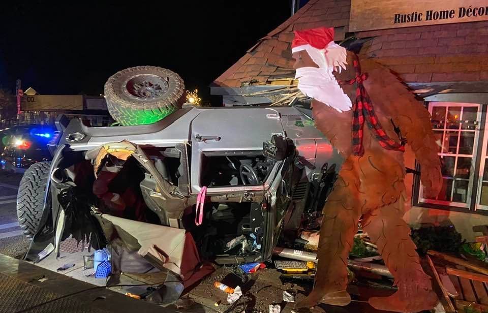 police chase jeep wreck