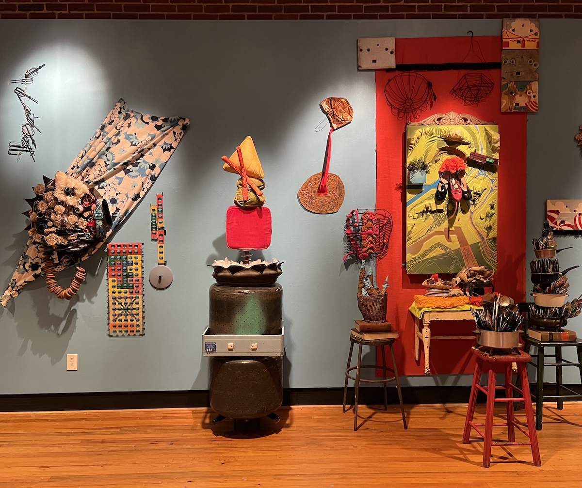 Image-2Joni Mabe art