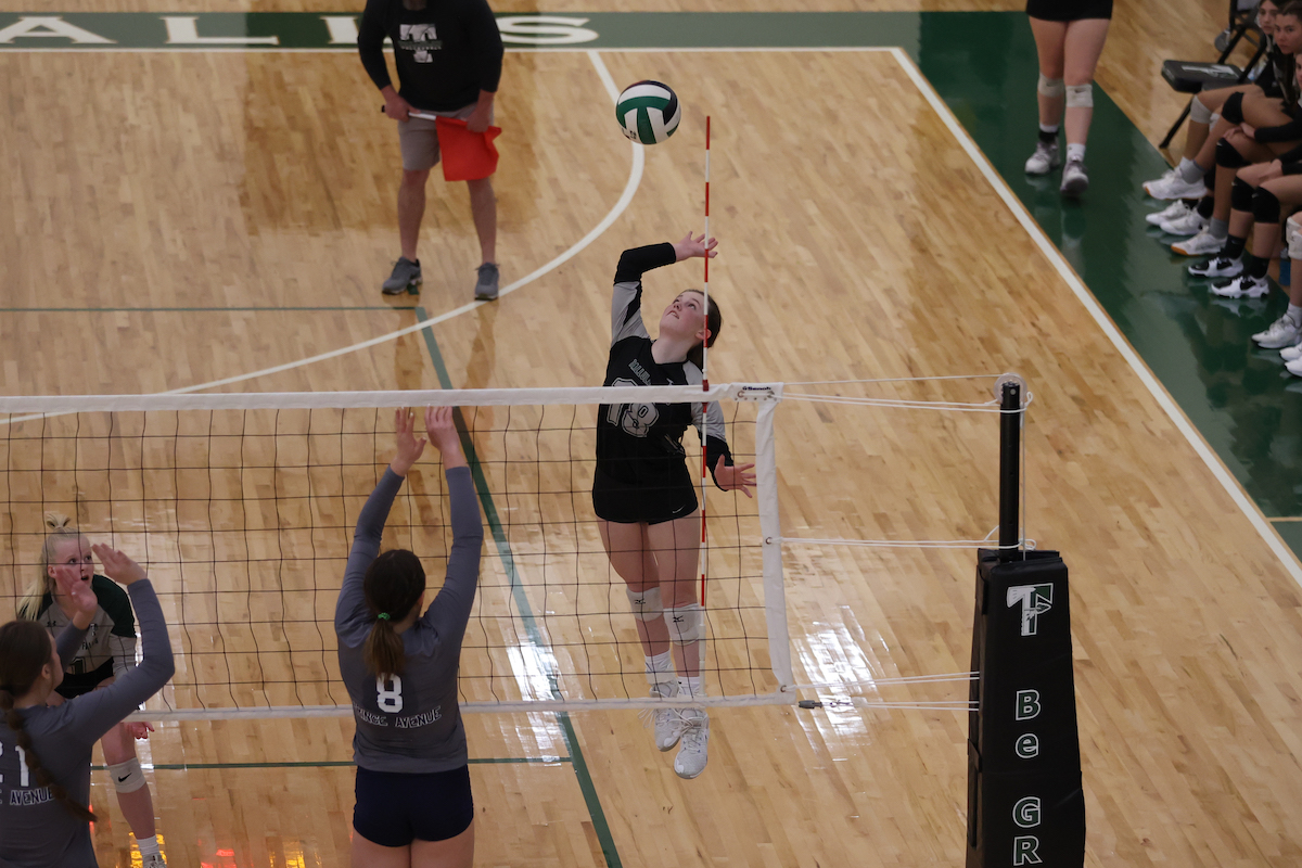 Sarah Jennings 2022 POFFENBERGER