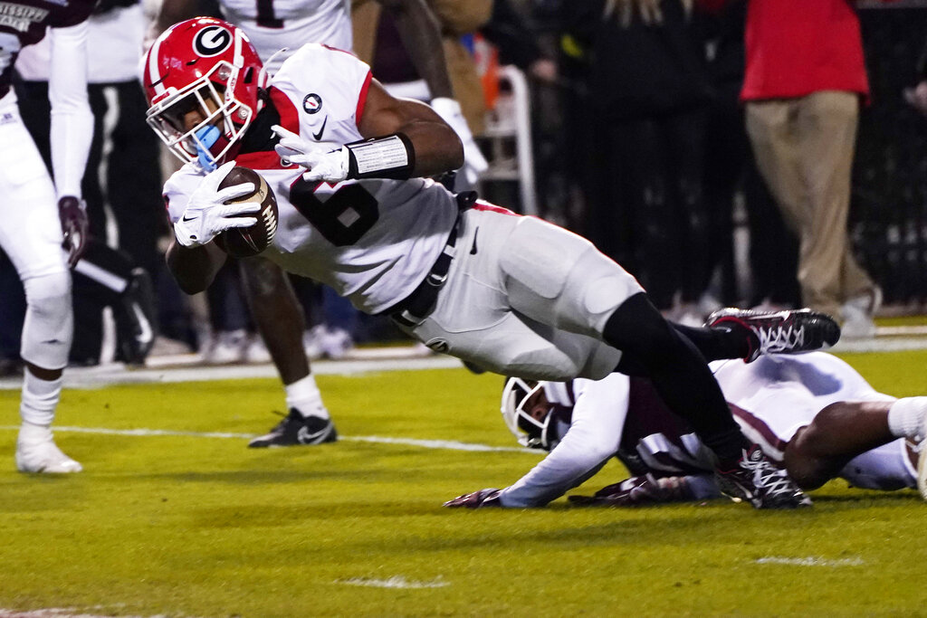 Top-ranked Georgia cruises to 45-19 win at Mississippi State