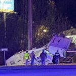 Three injured in Hollywood wreck