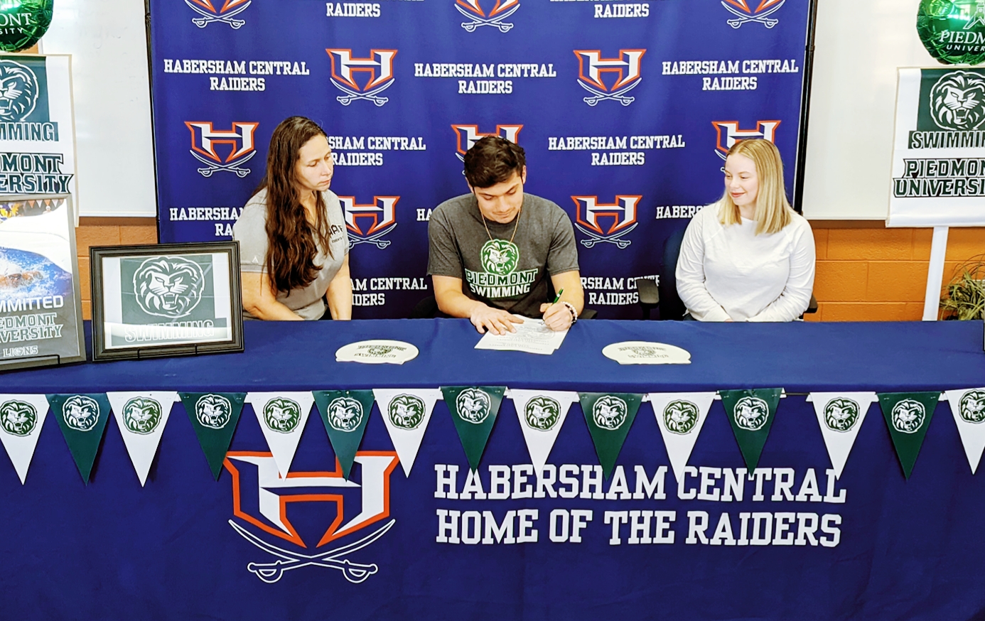 Martinez signs with Piedmont2023-03-26 at 10.45.11 PM