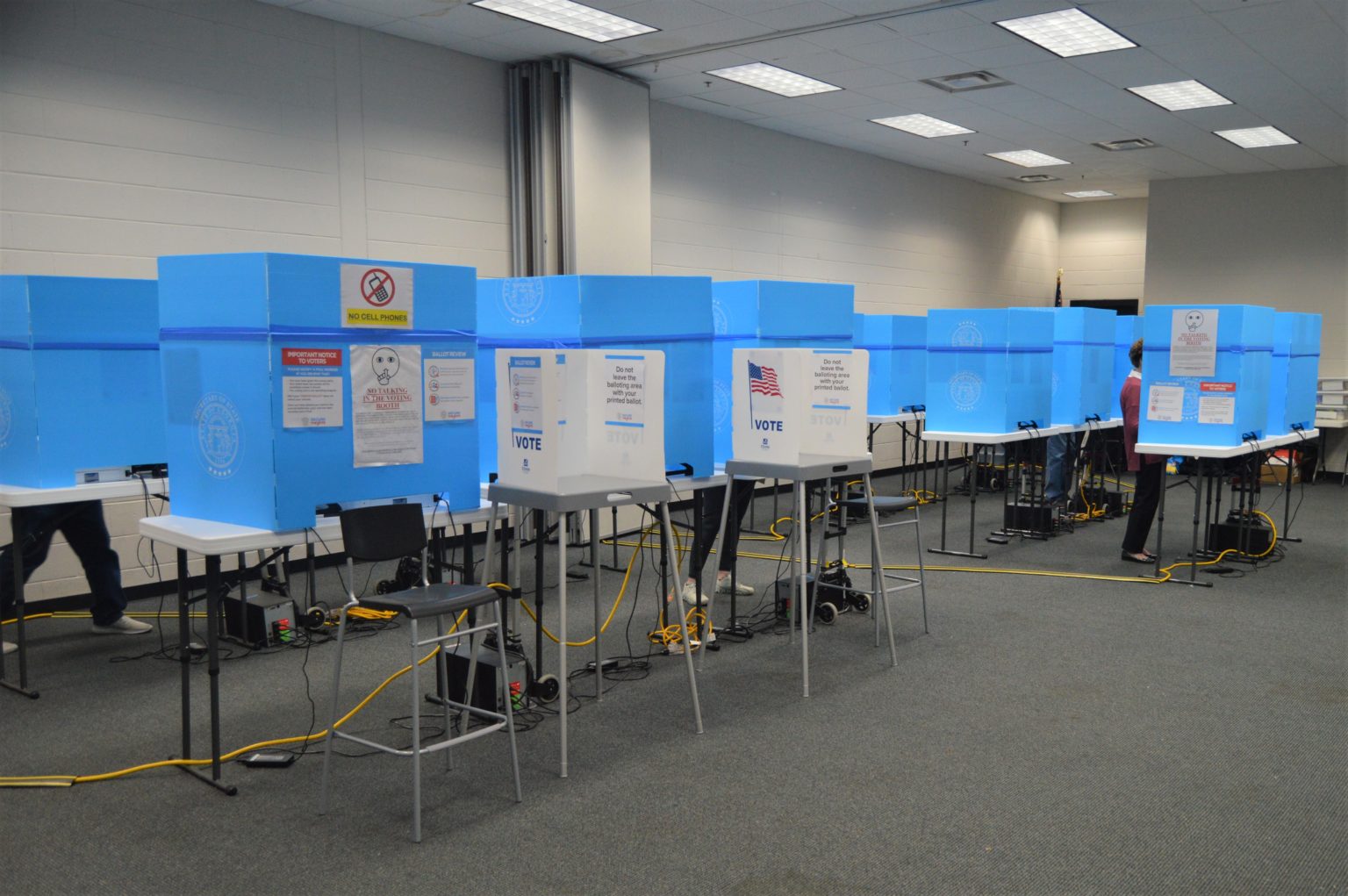 Voting-booths-1536x1021