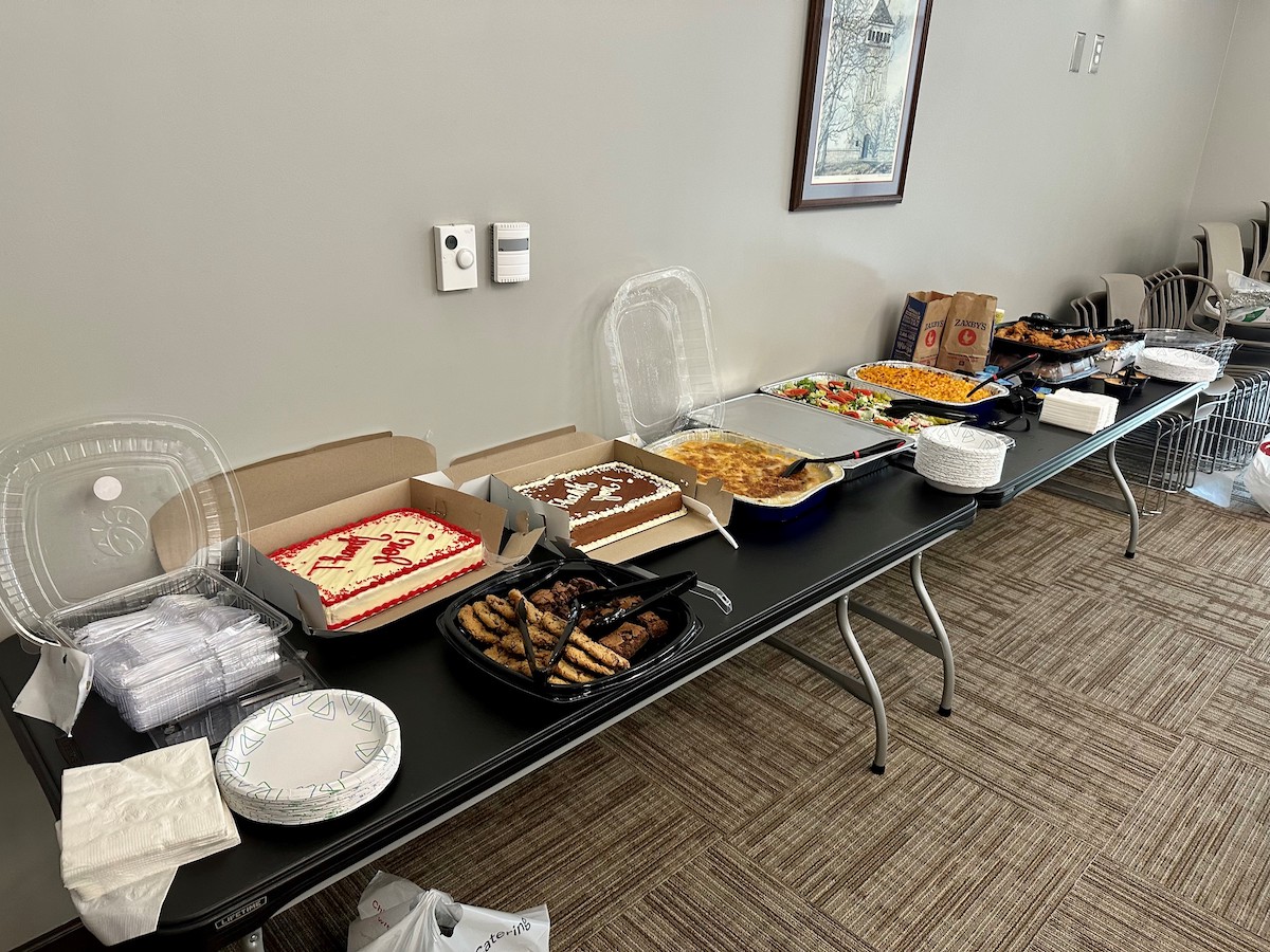 7.19.23 PR247 Peer team food photo