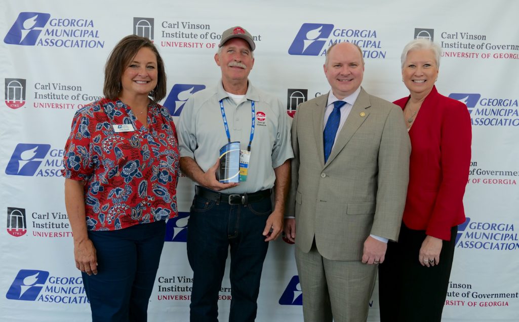 Cornelia Commissioner Mark Reed earns certificate of distinction