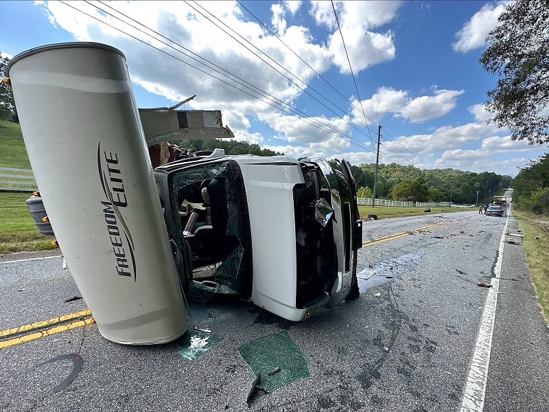 9.19.23 PR318 RV wreck 2