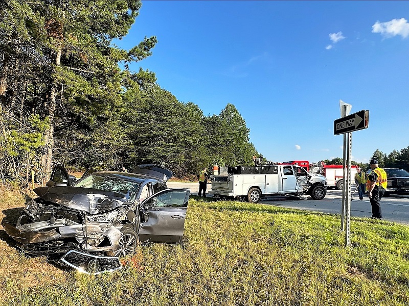 9.19.23 PR320 Rock Road wreck 1 scene