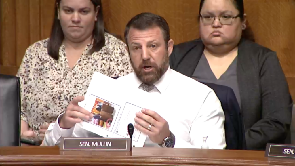 Oklahoma senator challenges Teamsters president to fight at U.S. Senate hearing