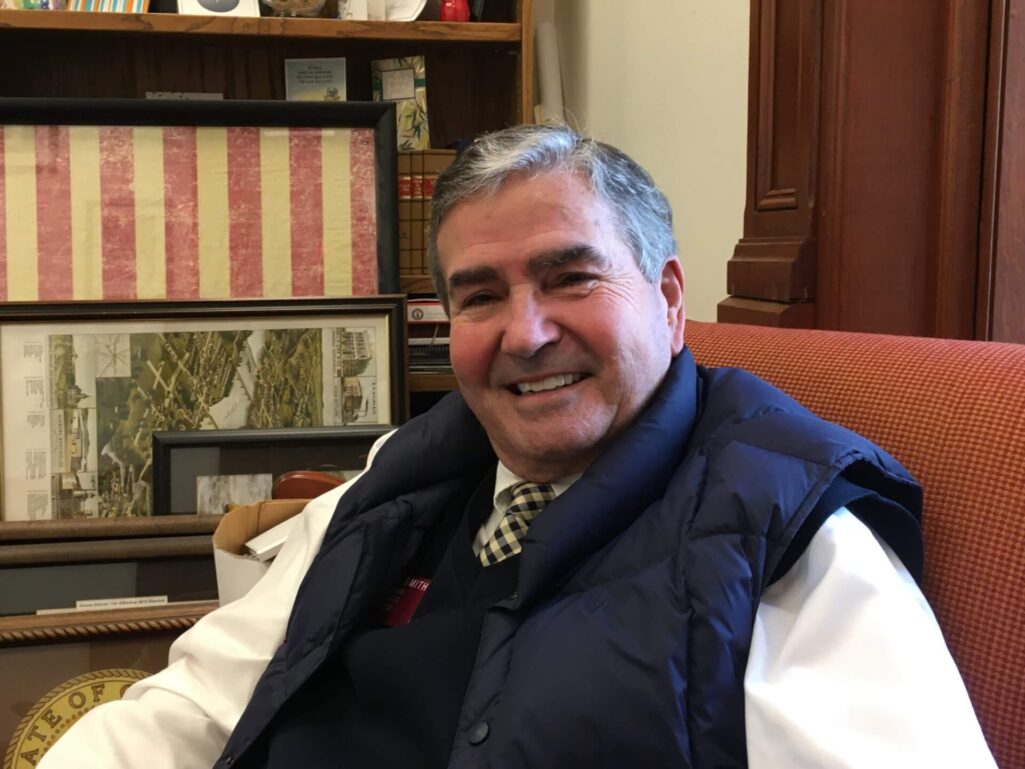 Bipartisan tributes pour in after death of influential House Rules Chair