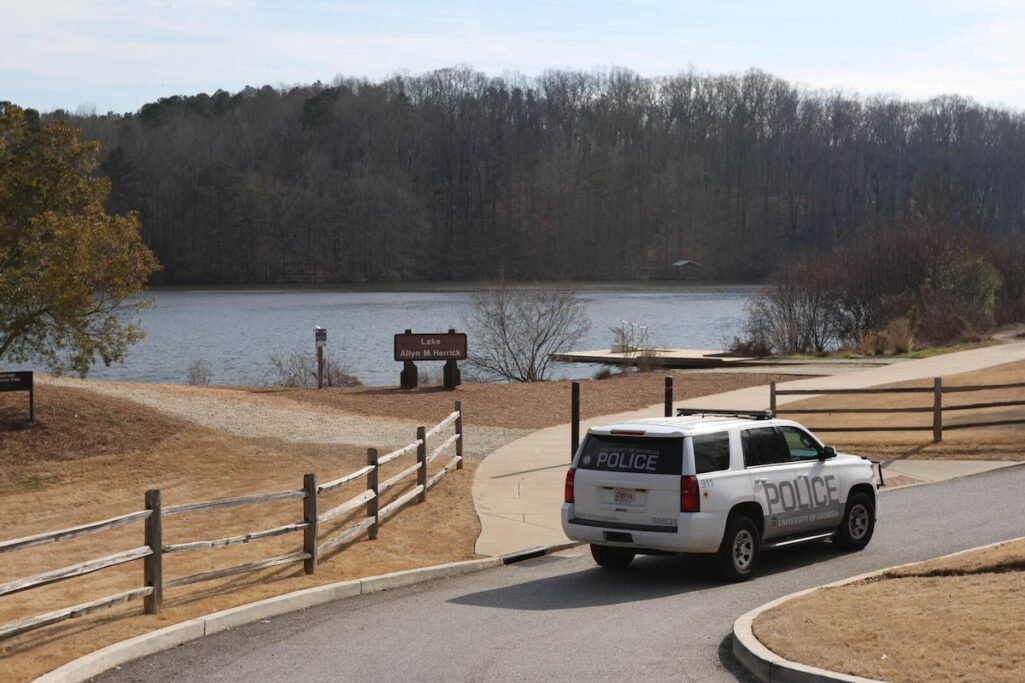 Foul play suspected in UGA campus death, classes canceled