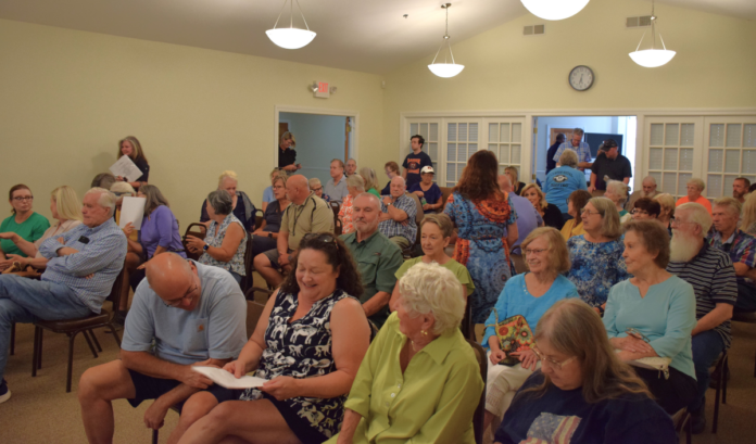 Crowd - Planning Commission Clarkesville