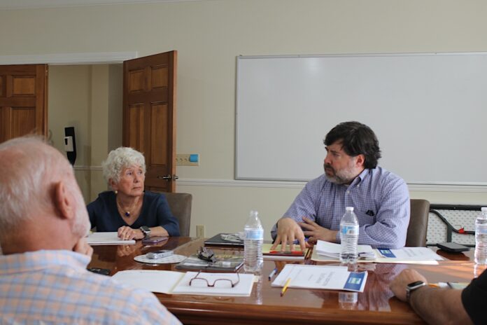 Clarkesville City Council work session