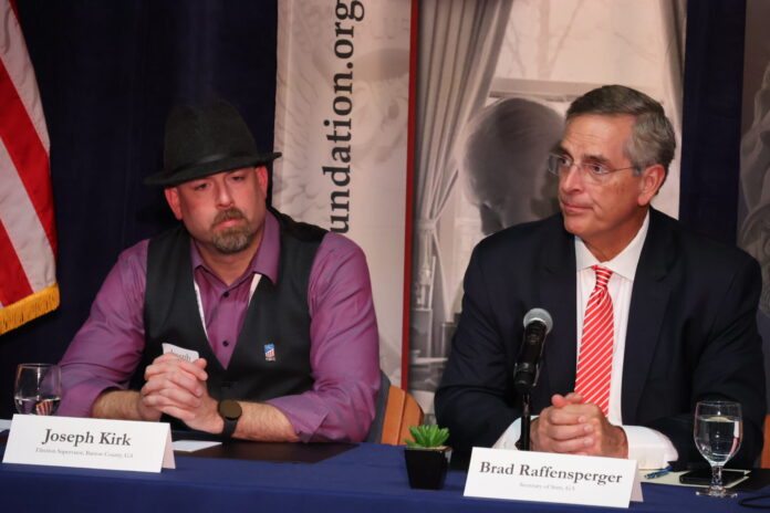 Raffensperger and Kirk at Michigan conference