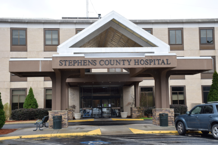 Stephens-County-Hospital-entrance