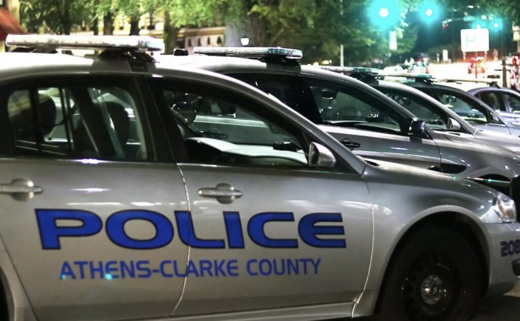 Athens-Clarke police investigating two fatal car wrecks