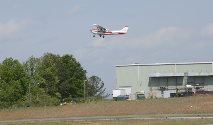 habersham county airport-plane take-off