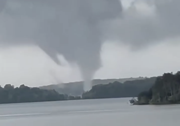 Lake Lanier tornado