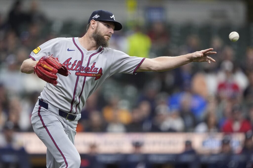 Sale sparkles as Braves snap seven-game skid by beating Brewers 7-1