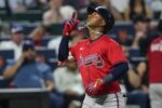 Albies’ double in eighth inning secures Braves’ 4-3 win over Mets