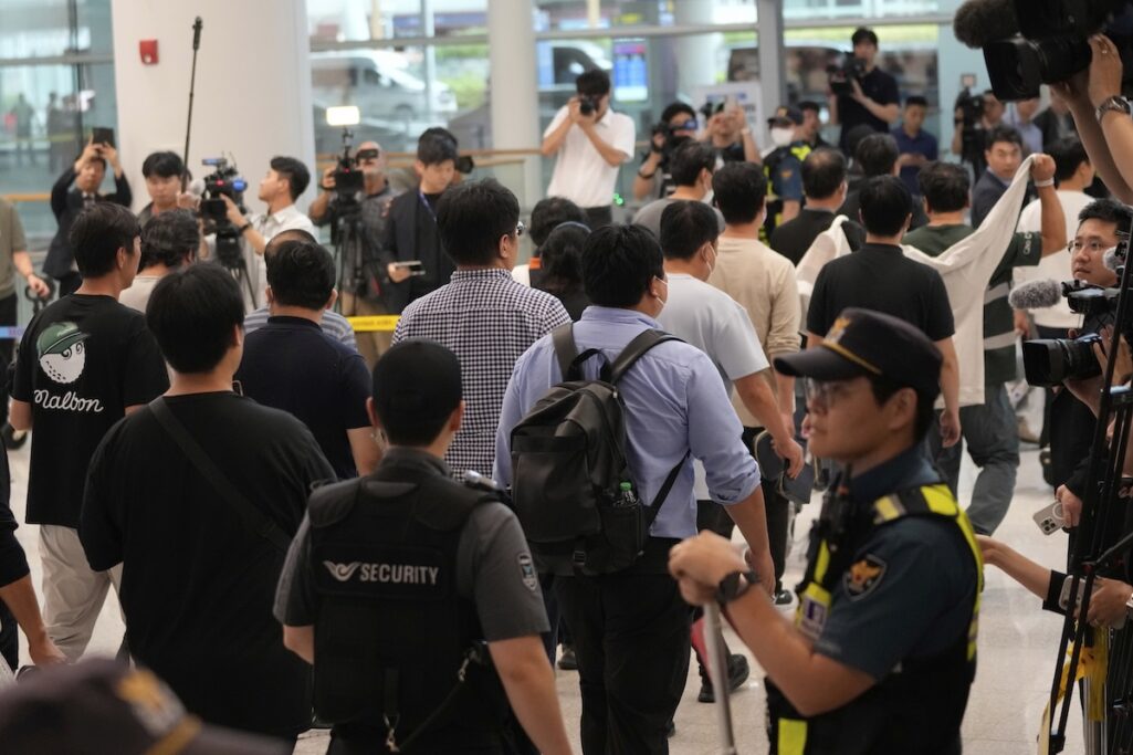 South Korean workers released after days of detention in Georgia return home