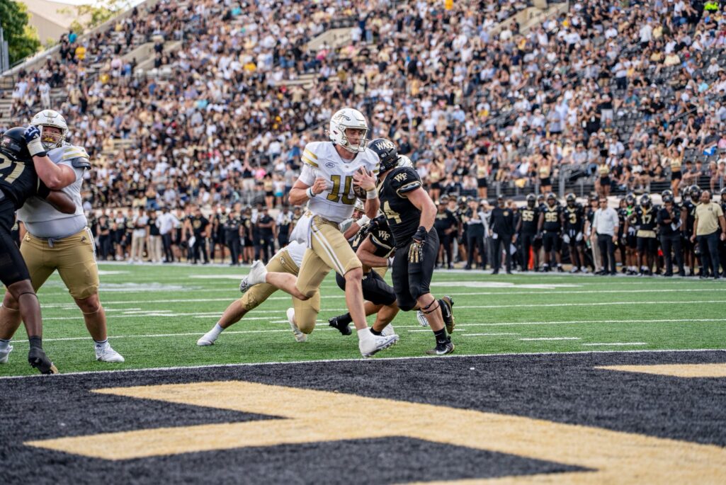 King’s TD, stop on 2-point try help No. 16 Georgia Tech hold off Wake Forest