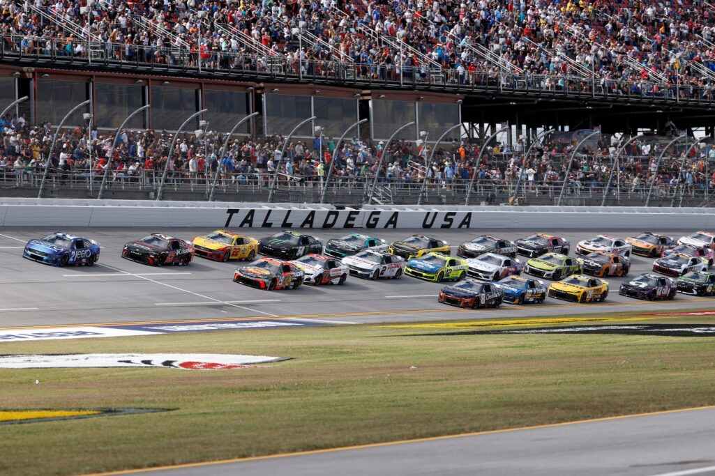 Briscoe claims OT win at Talladega