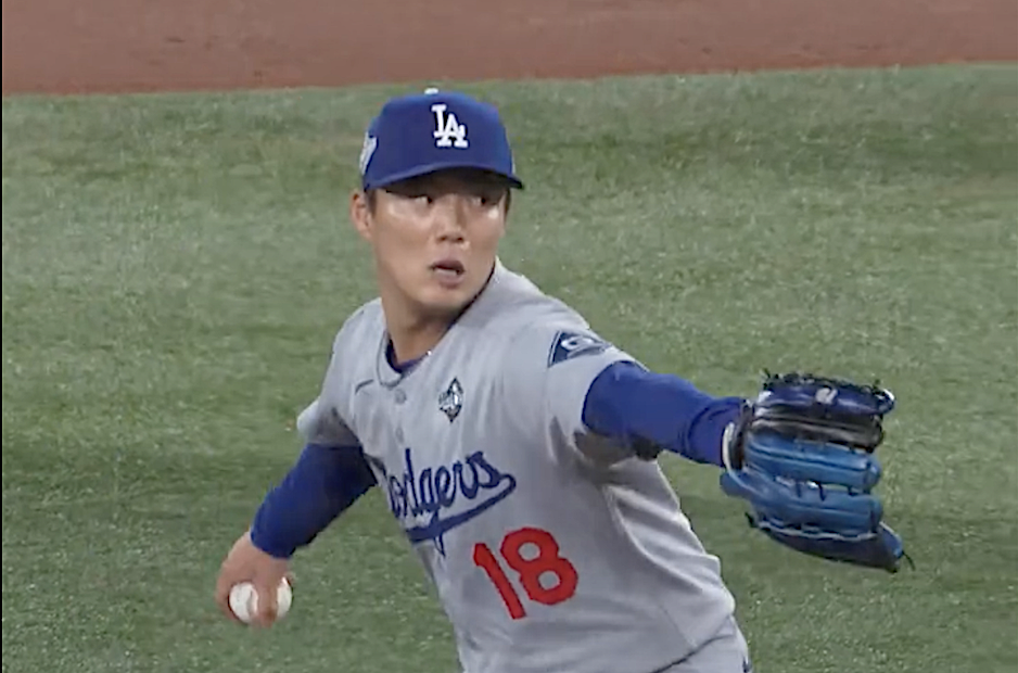Dodgers beat Blue Jays 5-1 in Game 2 of World Series