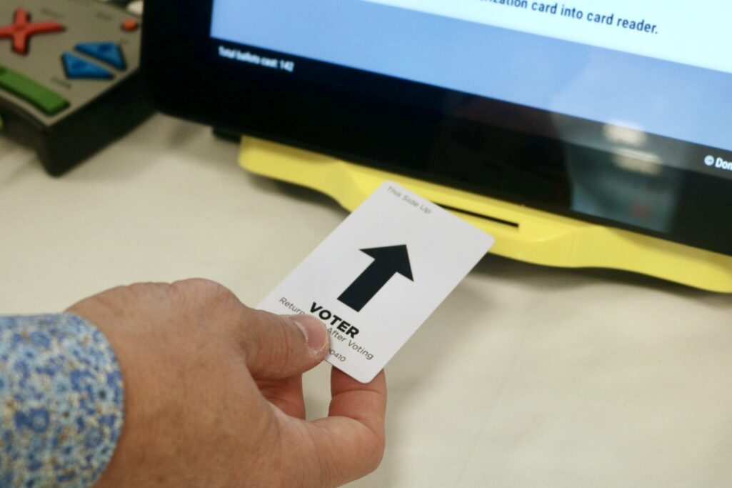 Lawmakers weigh seismic changes to Georgia’s voting equipment