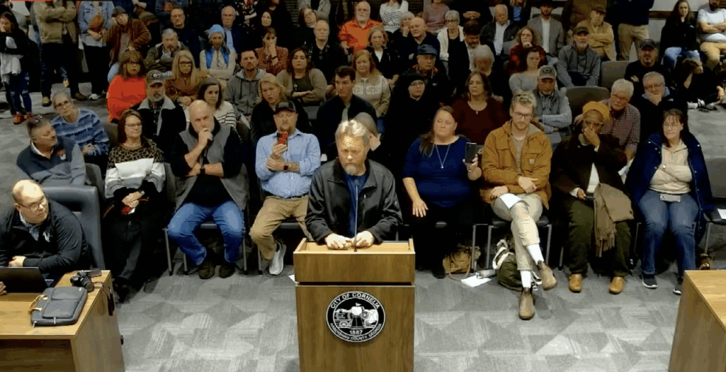 Cornelia’s Red Apple Corridor annexation collapses after 3.5-hour public hearing