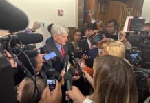 US Senate GOP rolls out health care plan that fails to extend premium subsidies