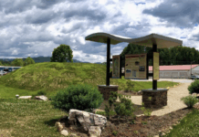 Franklin, North Carolina, is returning land to the Eastern Band of Cherokee Indians